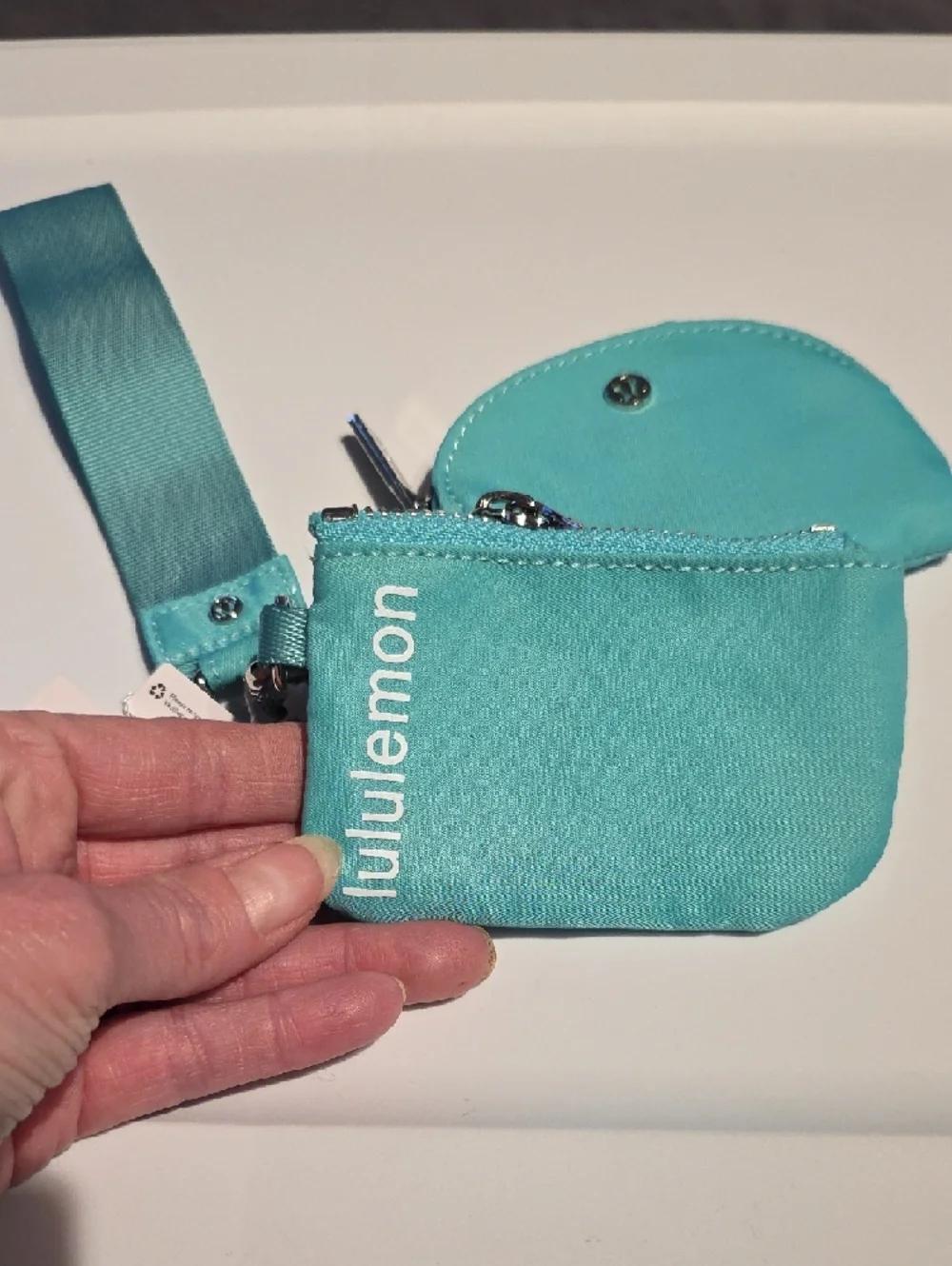 Lululemon aqua dual pouch wristlet key & card holder NWT